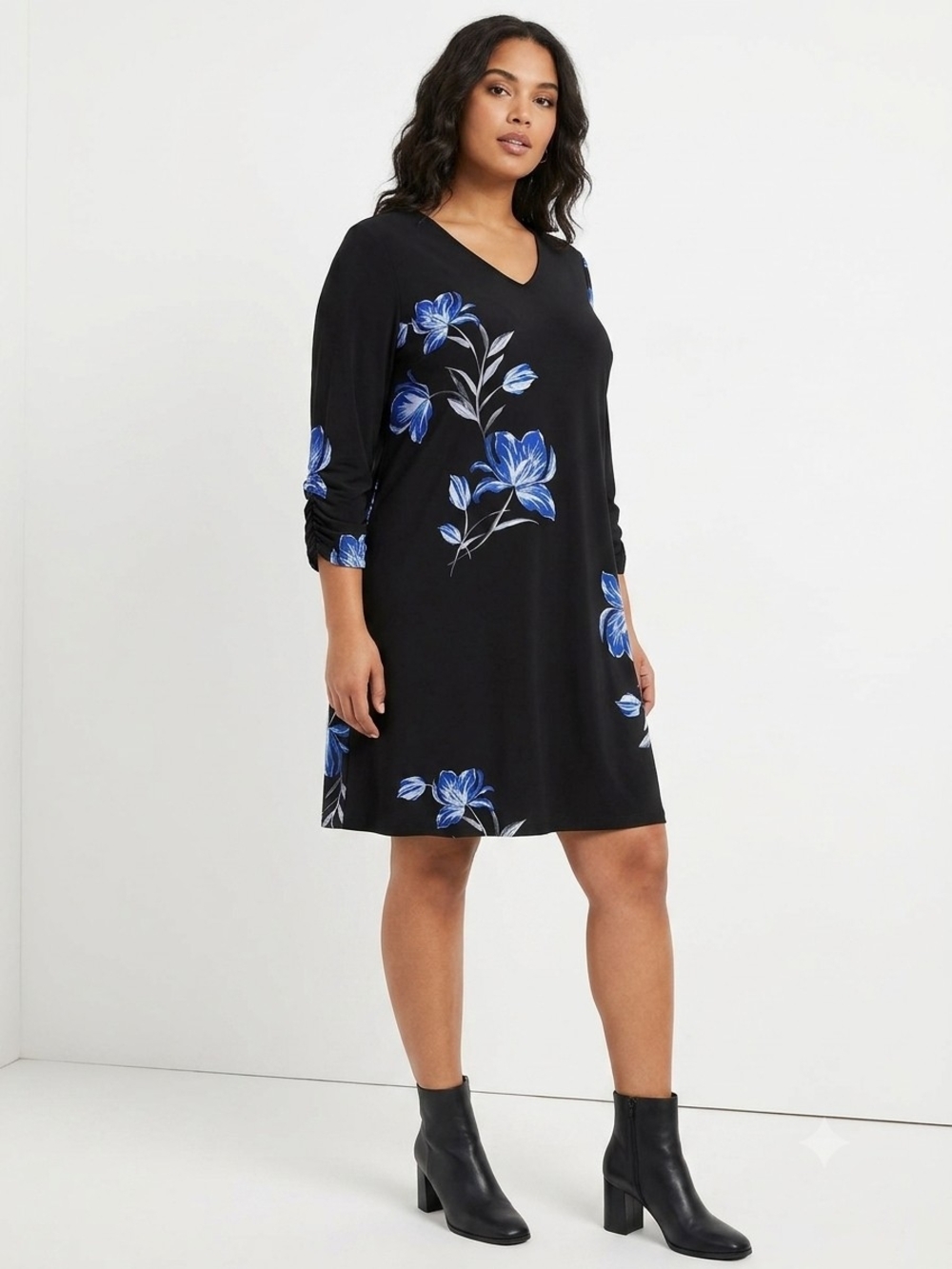 C Est. 1946 Black V-Neck Long-Sleeve Shift Dress with Blue Floral Print